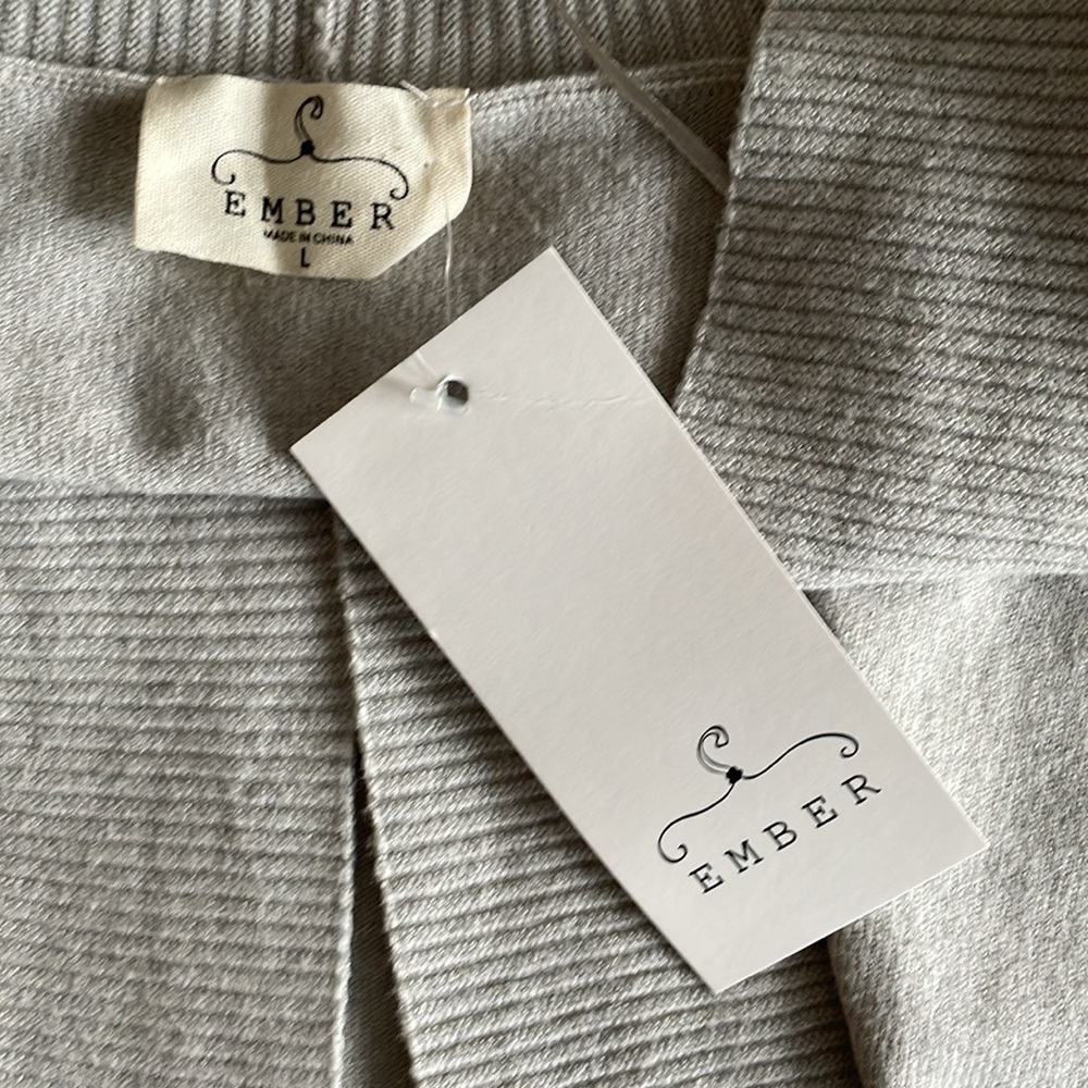 Ember Cardigan Sweater Women Size L Gray Lace Beads Embellished Open Front NWT - Picture 5 of 14